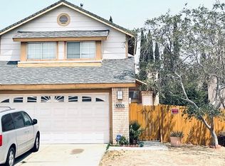 14490 Oak Knoll Ct, Fontana, CA 92337