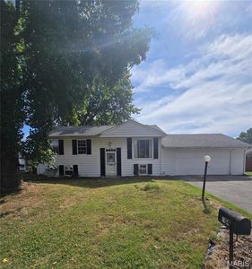 304 Anita Dr, Fairview Heights, IL, 62208