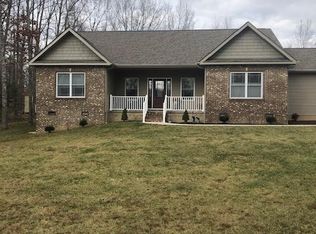 11 Felix Ct, Crossville, TN 38558