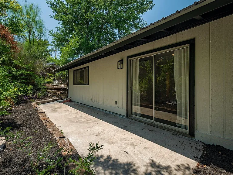 1706 Elmhurst Dr #A — Photo 20