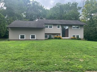 226 E Charlotte St, Millersville, PA 17551