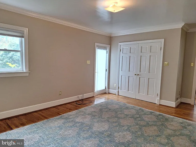 9078 Knoll Run Ln — Photo 20