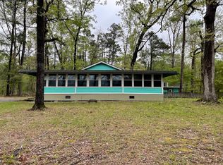 254 Rabbit Island Ln, Leesville, LA 71446