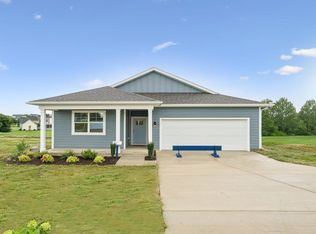 110 Southview Dr, Staunton, VA 24401