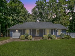 150 Bienville Dr, Fayetteville, NC 28311