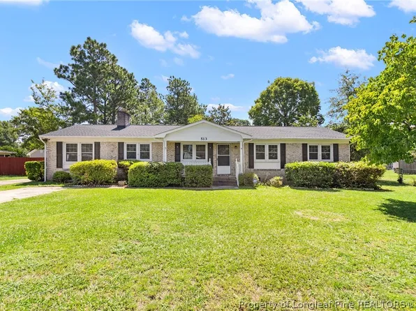 513 Platinum St, Fayetteville, NC 28311