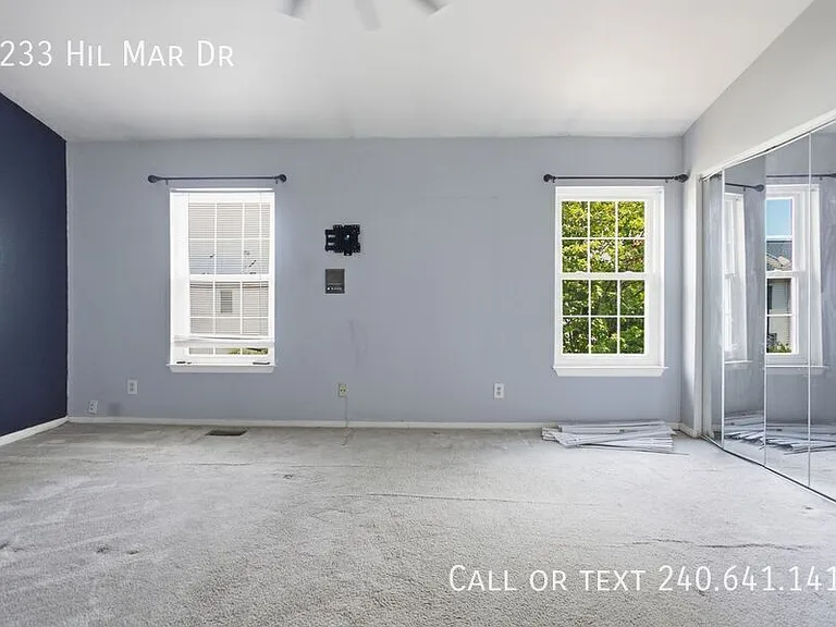 5233 Hil Mar Dr — Photo 14