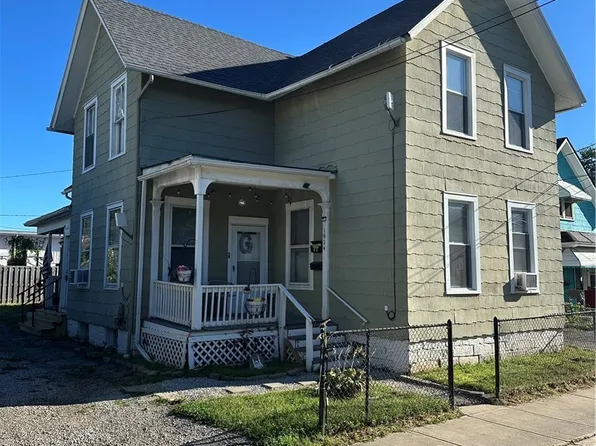 1924 Rowley Ave, Cleveland, OH 44109