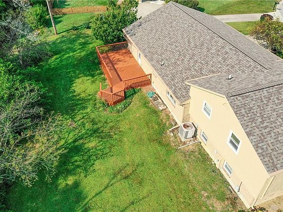 4th image of 4000 Colemere Cir