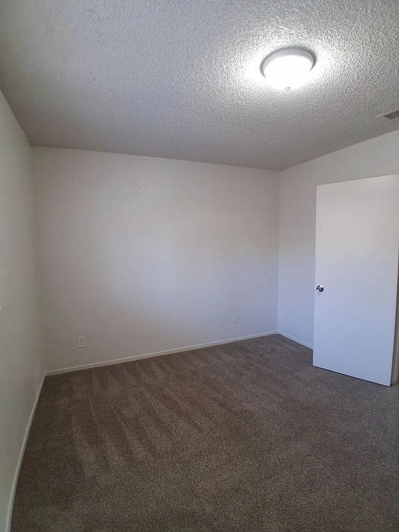 4841 E. Lane Ave. — Photo 4