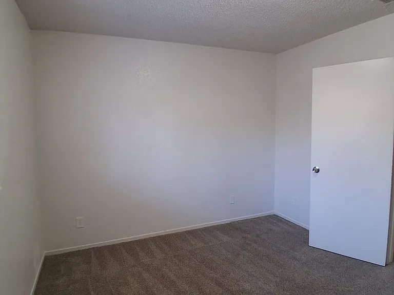 4841 E. Lane Ave. — Photo 5