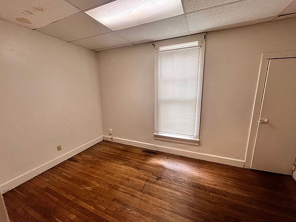 5th image of 202 Pierce St #202