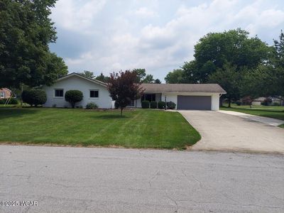 2227 Seneca Dr, Lima, OH, 45806