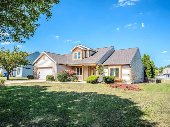 924 Winchester Ln, Fort Wayne, IN 46819