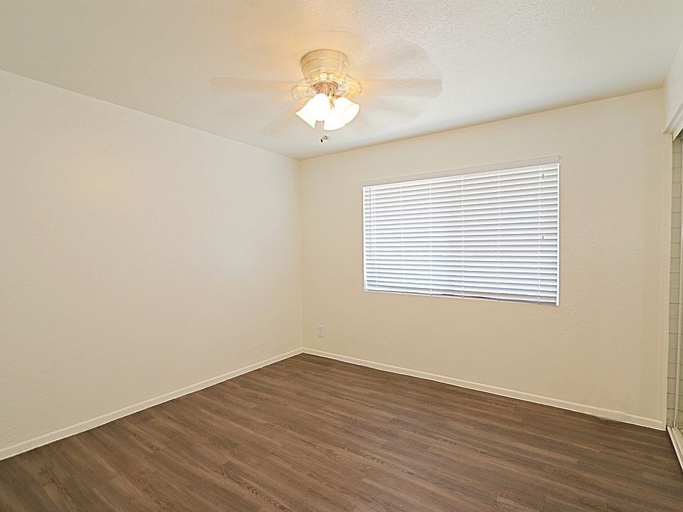 2nd image of 2417 E Campbell Ave APT 12A