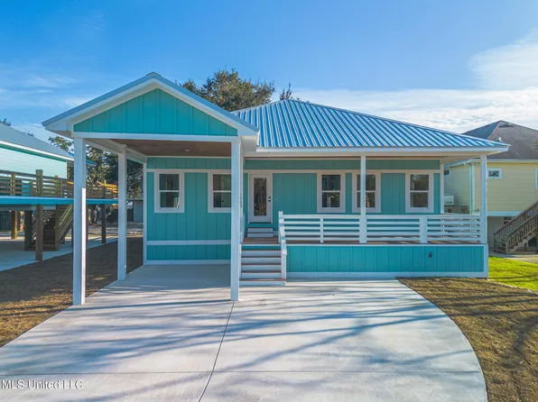 1003 Finley St, Long Beach, MS 39560