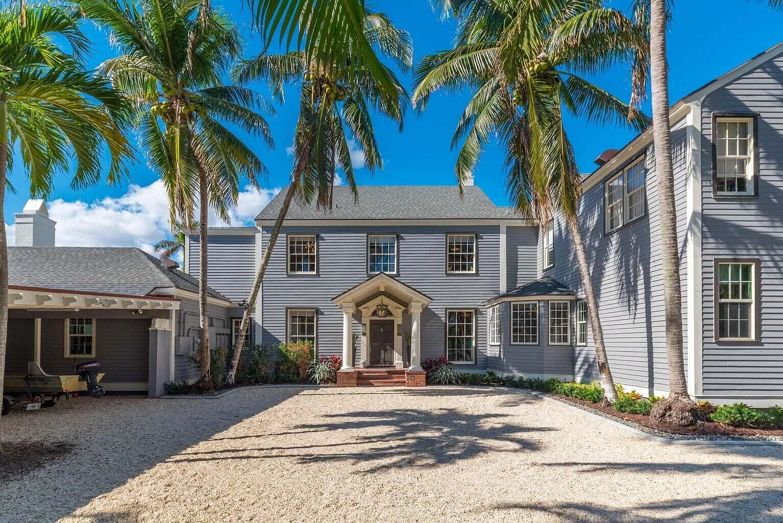 7 bed, 9.0 bath, 7380 sqft, $150,000 — Photo 2