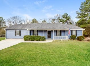 130 Rolling Ridge Dr, Covington, GA 30016