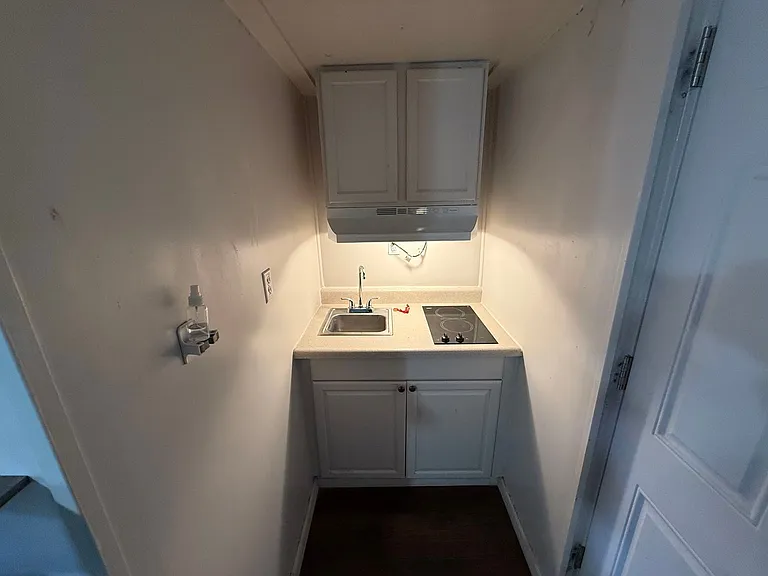 Stonecrest Rentals — Photo 8