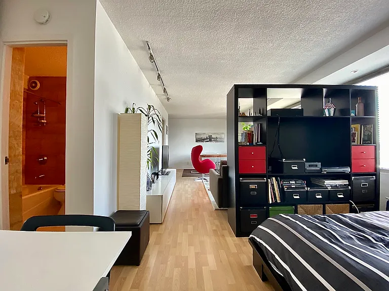 180 Park Row #15E — Photo 5