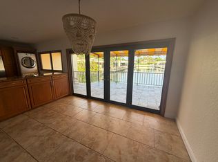15412 Sharpecroft Dr, Miami Lakes, FL 33014