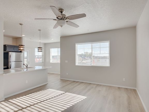 4th image of 4820-4924 W Ladle Rapids Dr #D101
