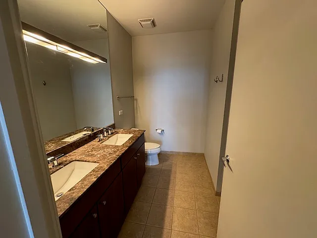 700 N Larrabee St #1902 — Photo 26