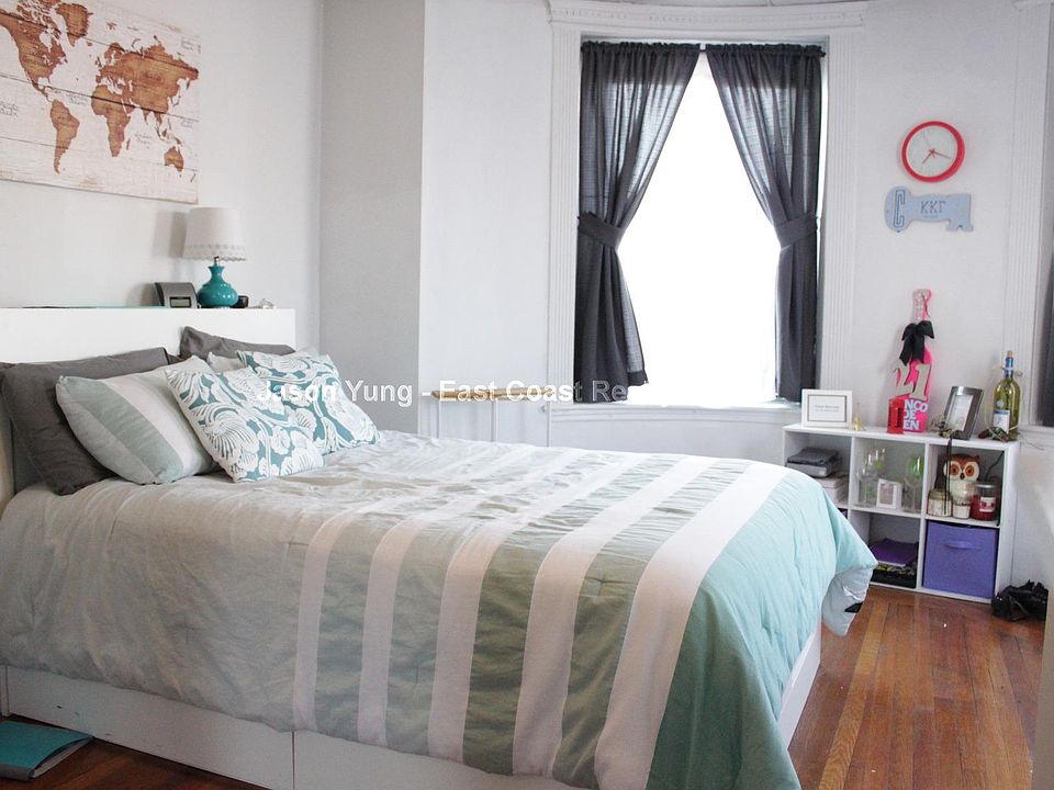 1st image of 238 Hemenway St APT 7