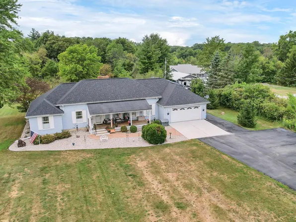 6070 Atlas Rd, Grand Blanc, MI 48439