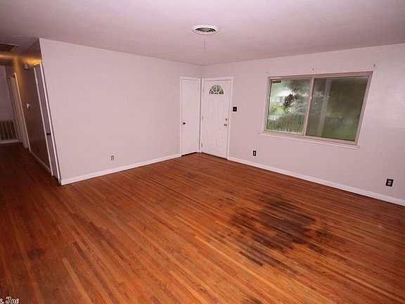 living area & hallway