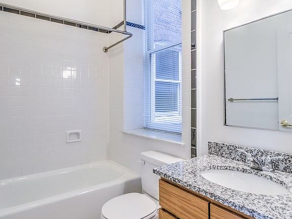 5th image of 2500 S 18th St APT A