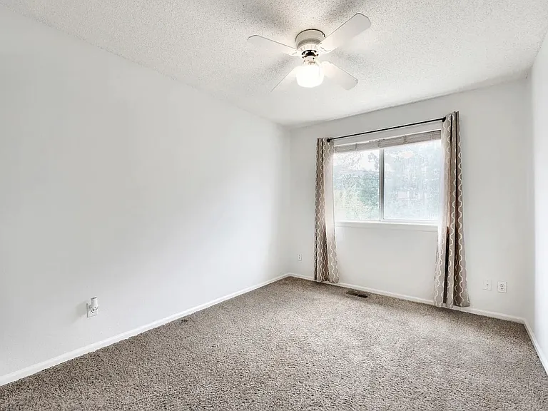 5106 Weeping Willow Cir — Photo 8
