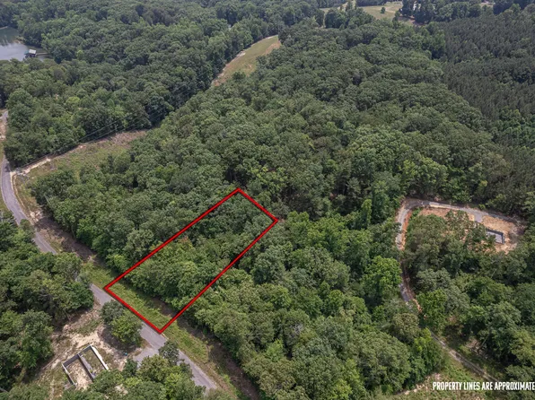 306 Chestnut Dr #306, Spring City, TN 37381