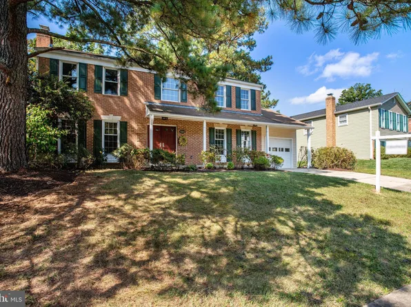 7006 Wren Ln, Lanham, MD 20706