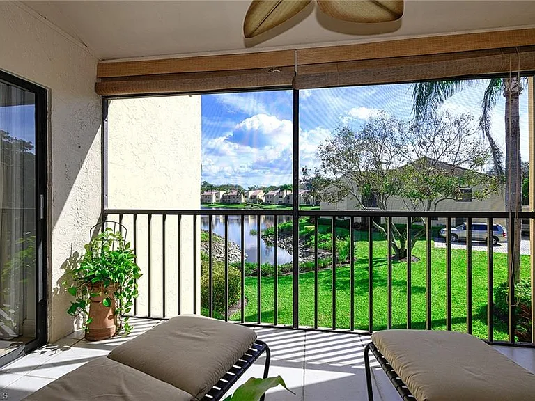 589 Beachwalk Cir #P-203 — Photo 20