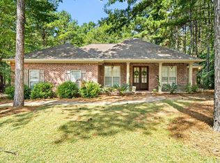 42 Carriage Parke Dr, Purvis, MS 39475