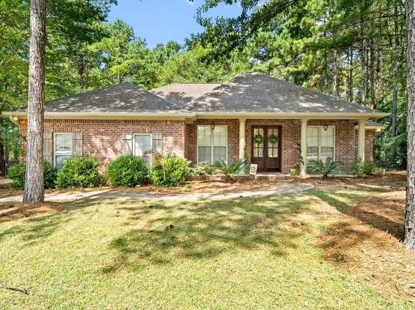 42 Carriage Parke Dr, Purvis, MS 39475