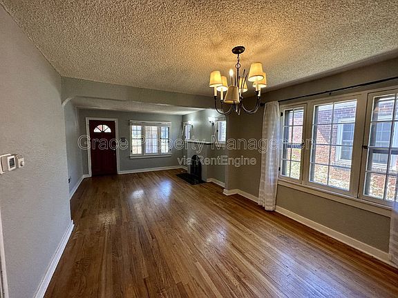3rd image of 4821 W 31st Ave