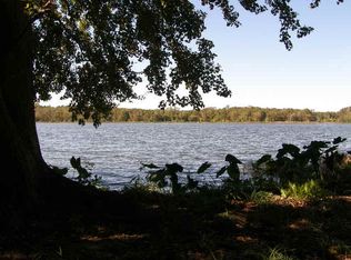 1320 Riddle Dr, Westville, FL 32464