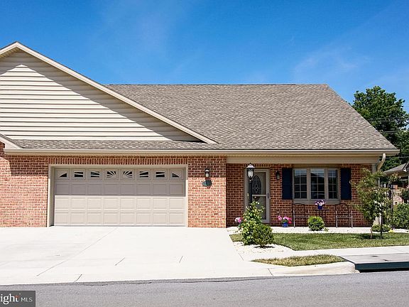 3rd image of 13344 Marquise Dr