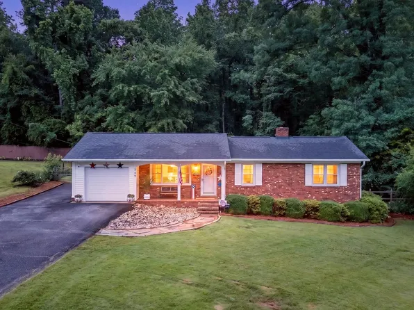 549 Barnwell Rd, Spartanburg, SC 29303