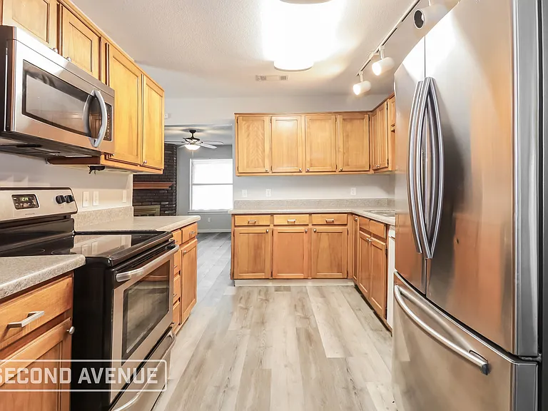 622 Martingale Dr — Photo 7