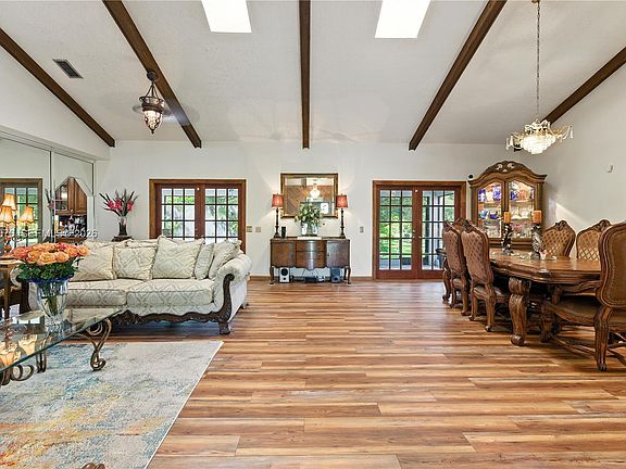 4th image of 5600 SW 195th Ter