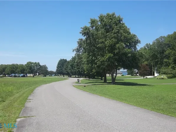 0 Windward Watch Ln, Saluda, VA 23149