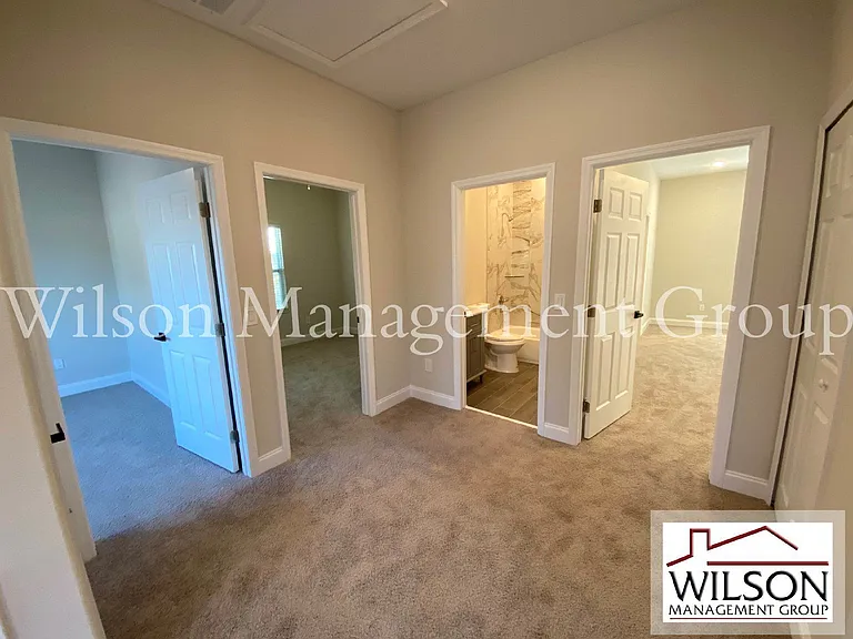 732 S Lee Ave — Photo 18