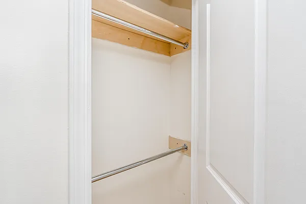 Rented by Modern Spaces | media 26