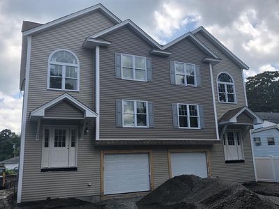 8 Phoenix St, Worcester, MA, 01604