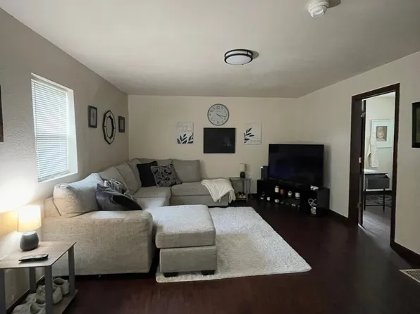 419 W Chandler St, Macomb, IL 61455