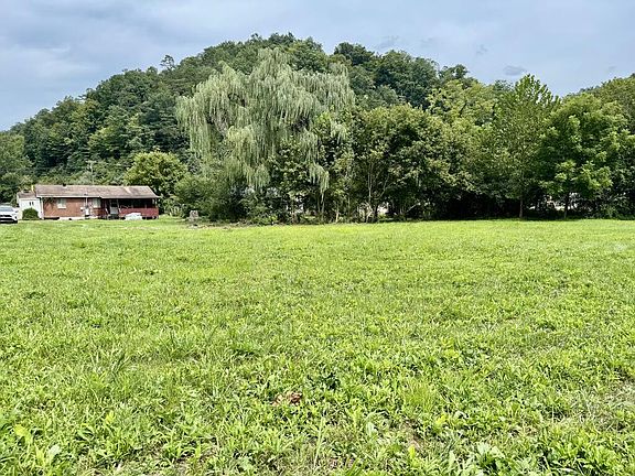 2nd image of 3575 State Highway 172