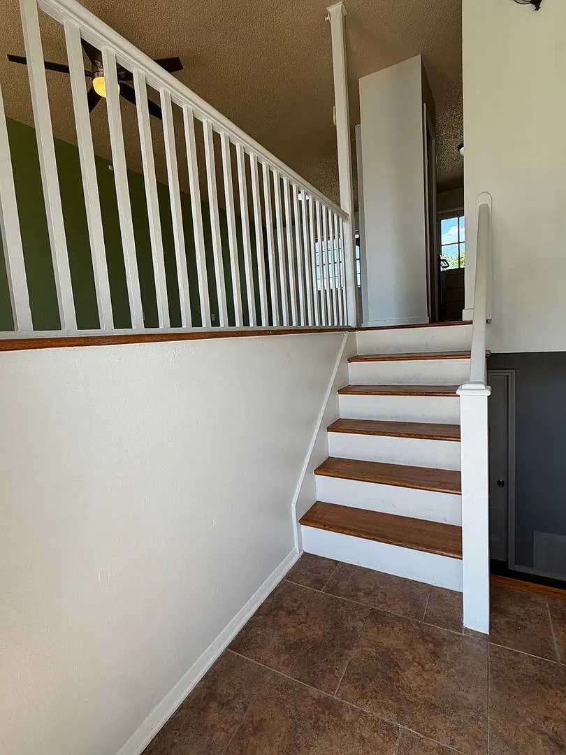 5305 NW Ash- Hot new listing! — Photo 3